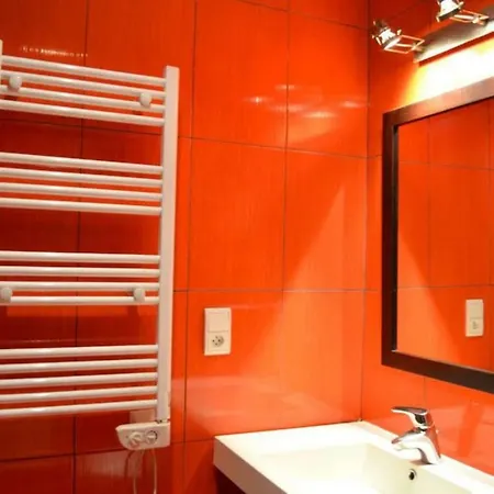 Gascogne, Confortable- Centre-ville- 5 Min De La - Wifi *